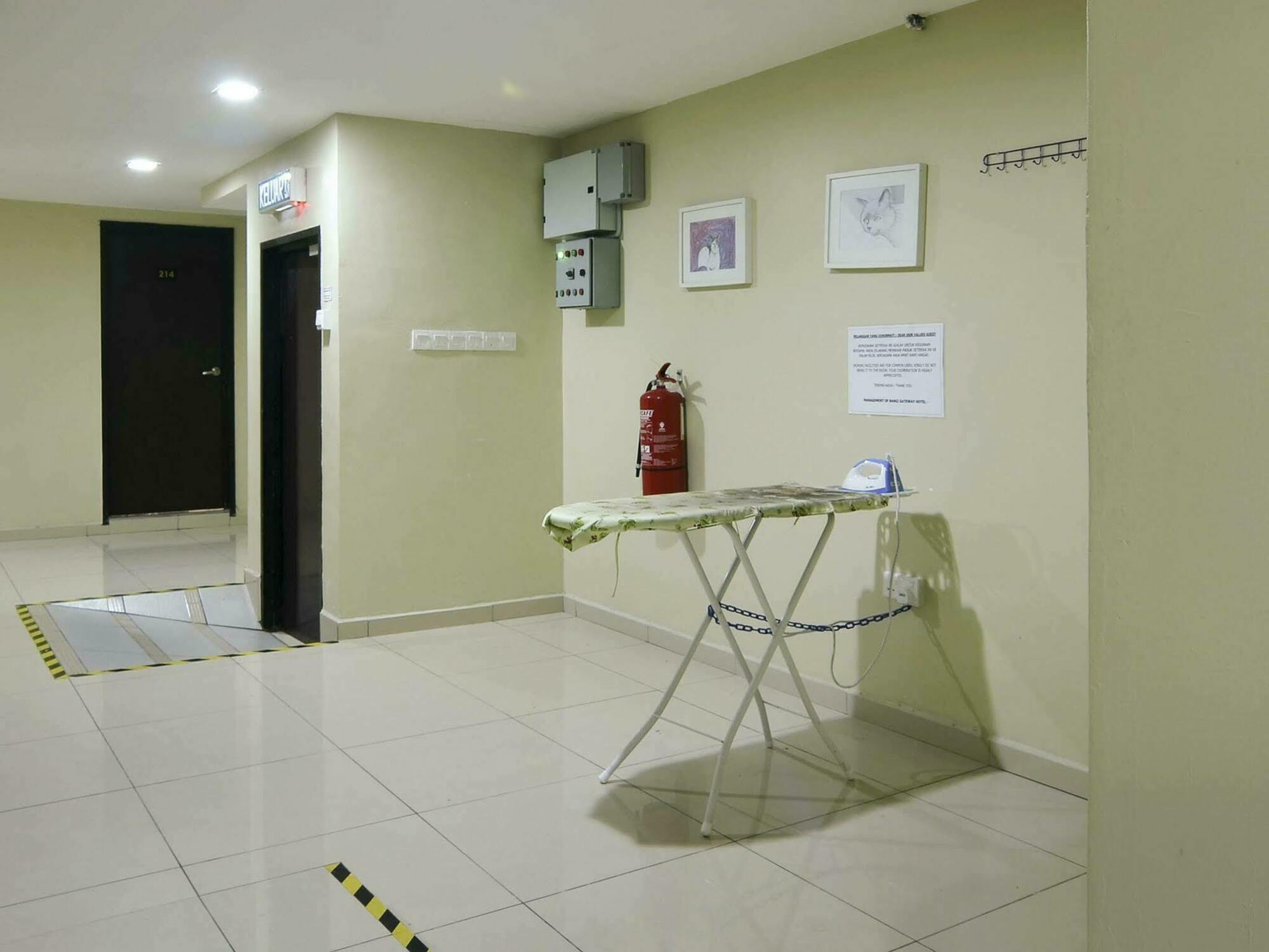 Bangi Gateway Hotel Exterior foto